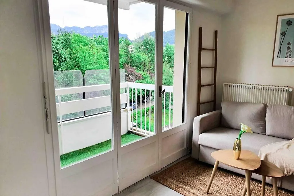 Apartamento Charmant Appartement Avec Vue Sur Les Montagnes Annecy